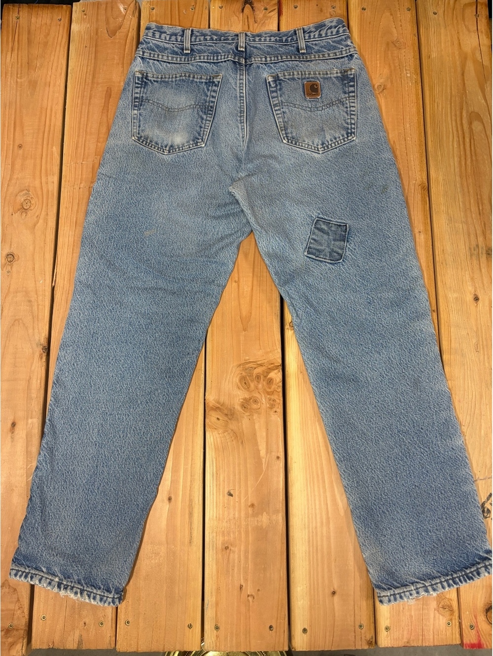 2004 Carhartt Men's Distressed Blue Denim Jeans Size 33x32